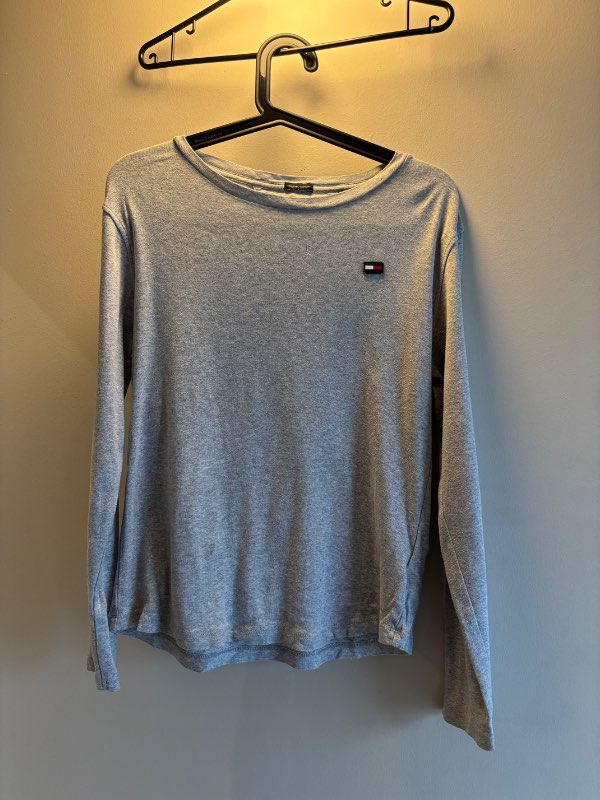Tommy Hilfiger bolur