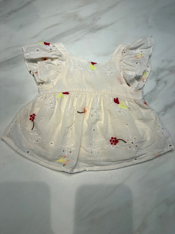 Zara toppur
