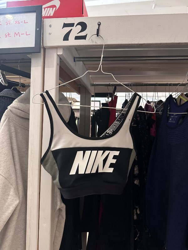 Nike M.sp toppur logo
