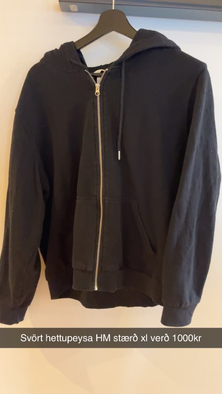 HM hettupeysa svört