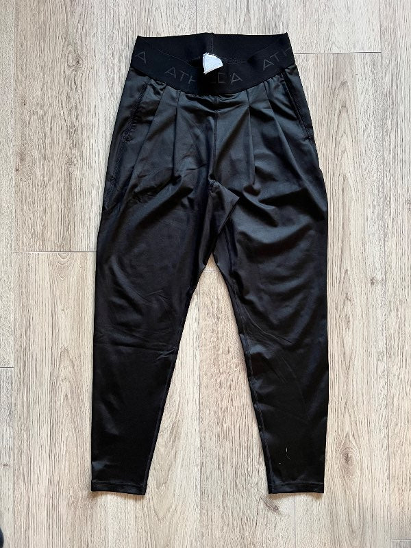 Athlecia buxur