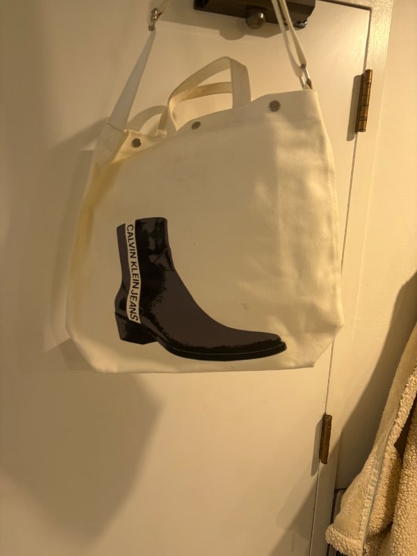 Calvin Klein taska