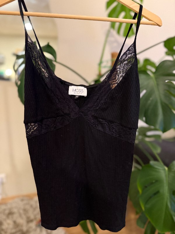 Moss Reykjavík svartur bolur