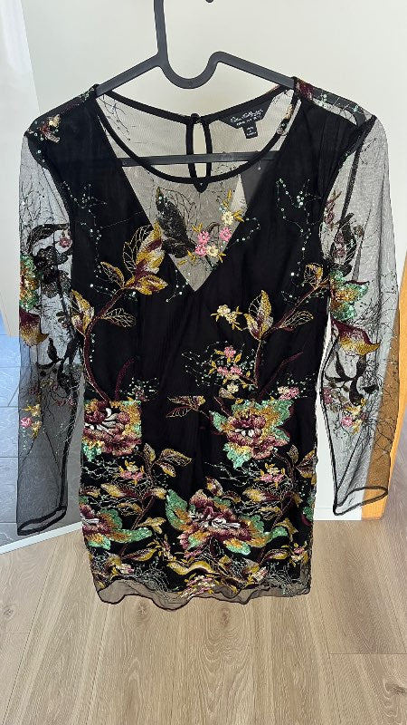 Miss Selfridge kjóll