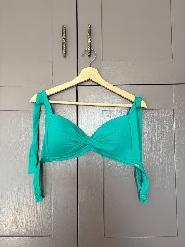 TRIUMPH bikini top
