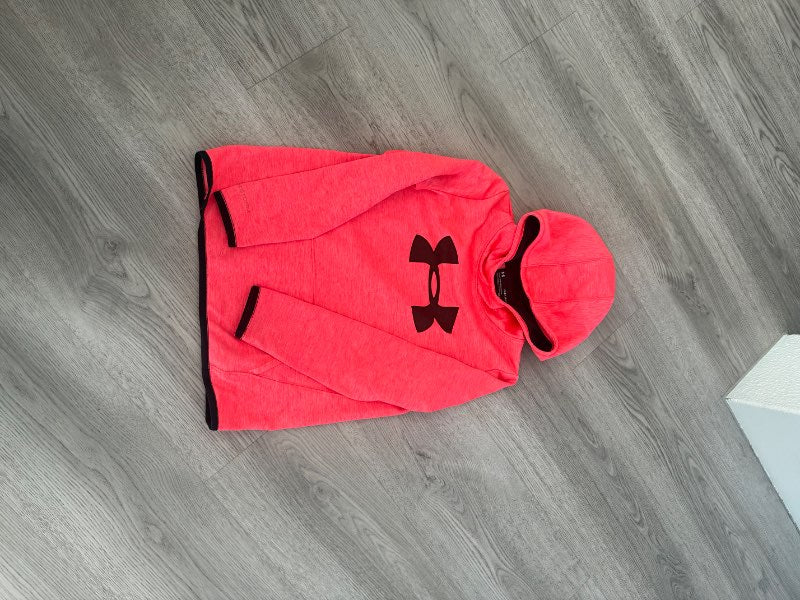 Under armour hettupeysa
