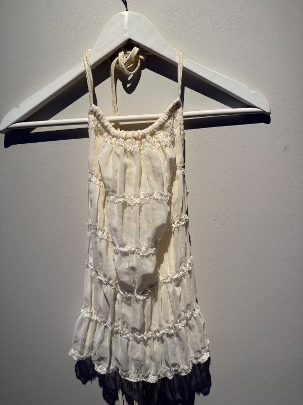 Offwhite bundinn toppur