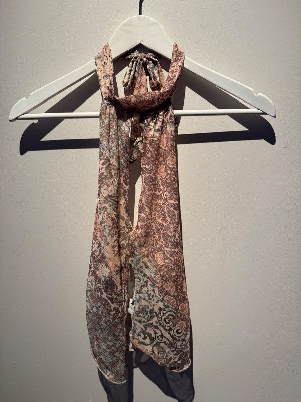 Mynstraður Bershka toppur