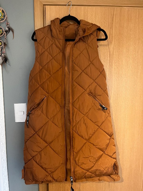 V.Sítt vesti m/hettu Cooke