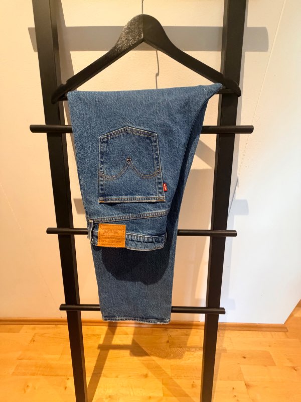 NEW Levis Ribcage straight