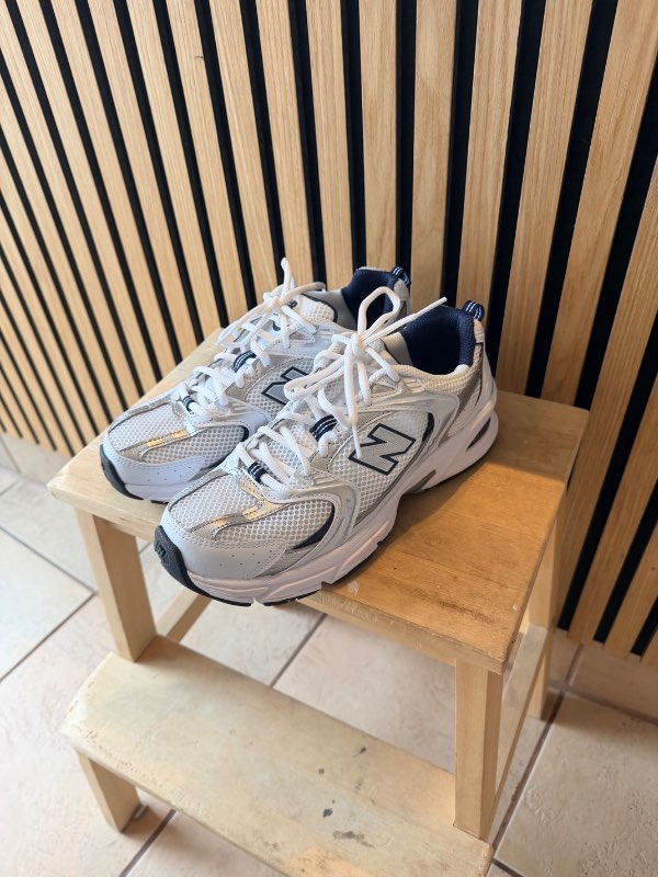 New Balance 530