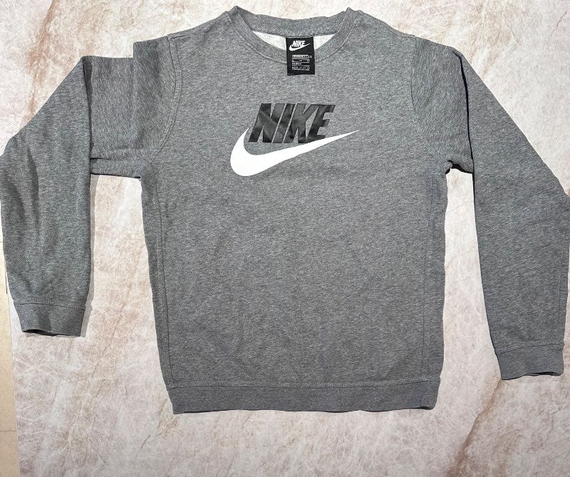 Nike peysa