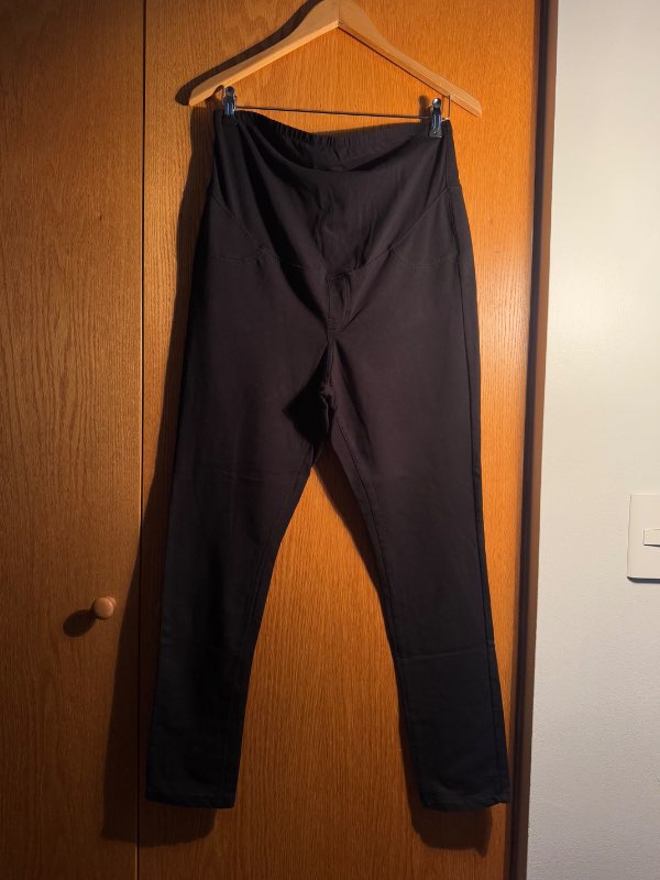 H&M Black Maternity leggings