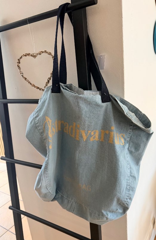 Tote bag Stradivarius