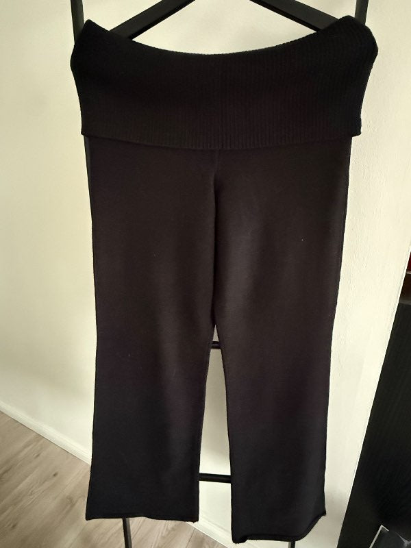 GINATRICOT black Knitted Trousers