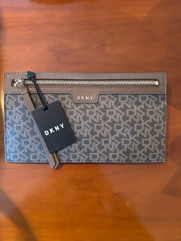 DKNY veski