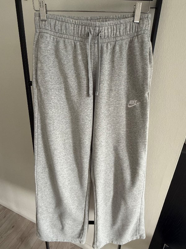 Nike grey wide-leg sweatpants