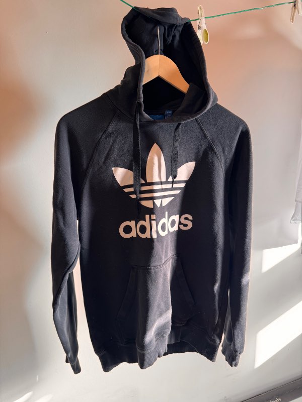 Adidas peysa