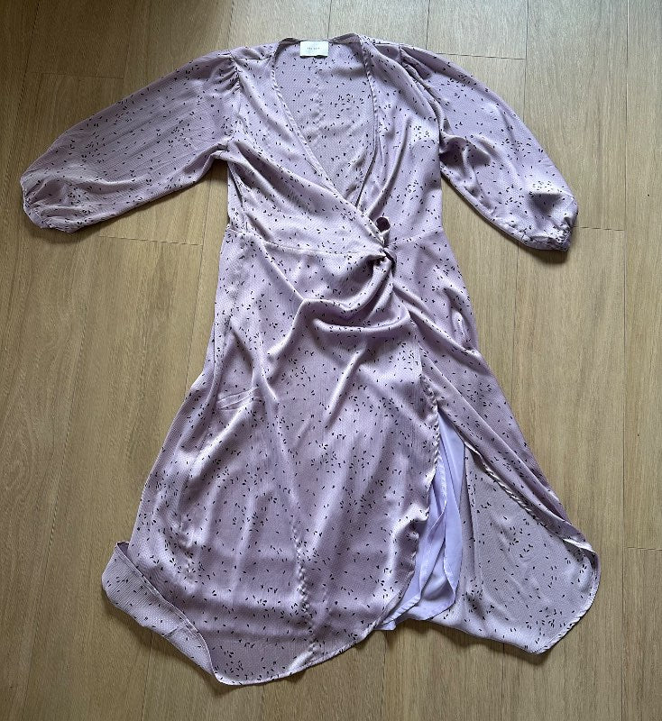 Neon noir lilac dress