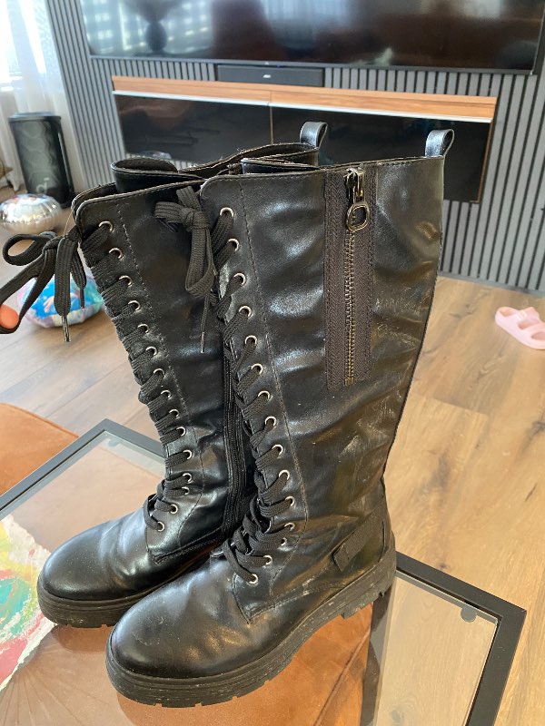 Black boots
