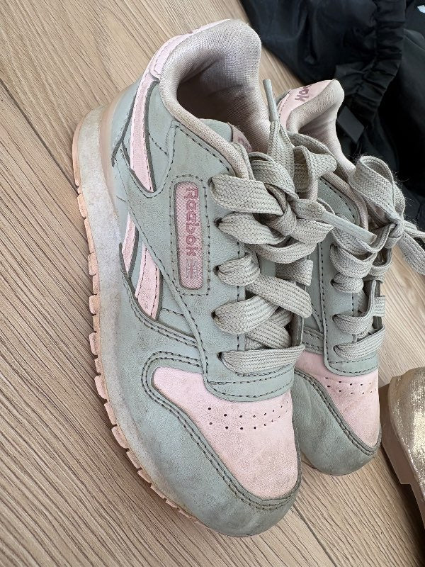 Reebok skór