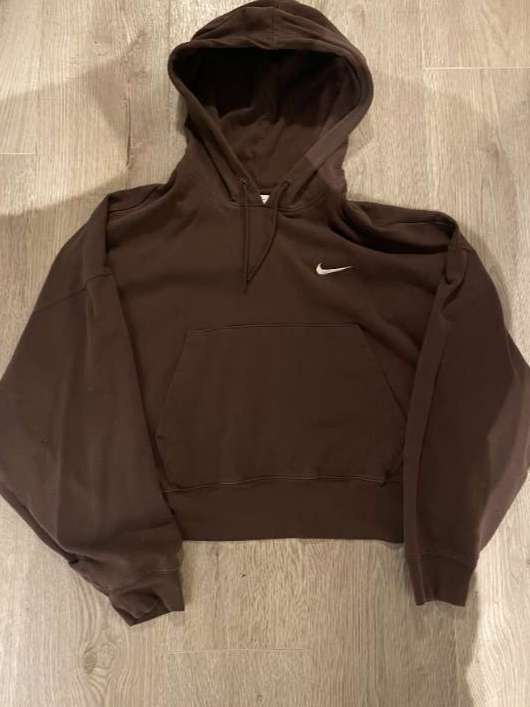 Nike peysa