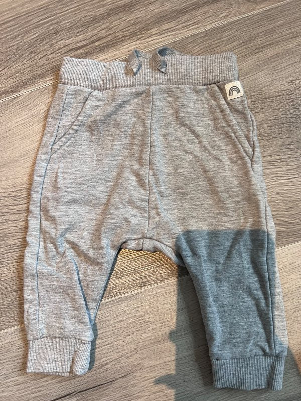 Buxur gráar lindex
