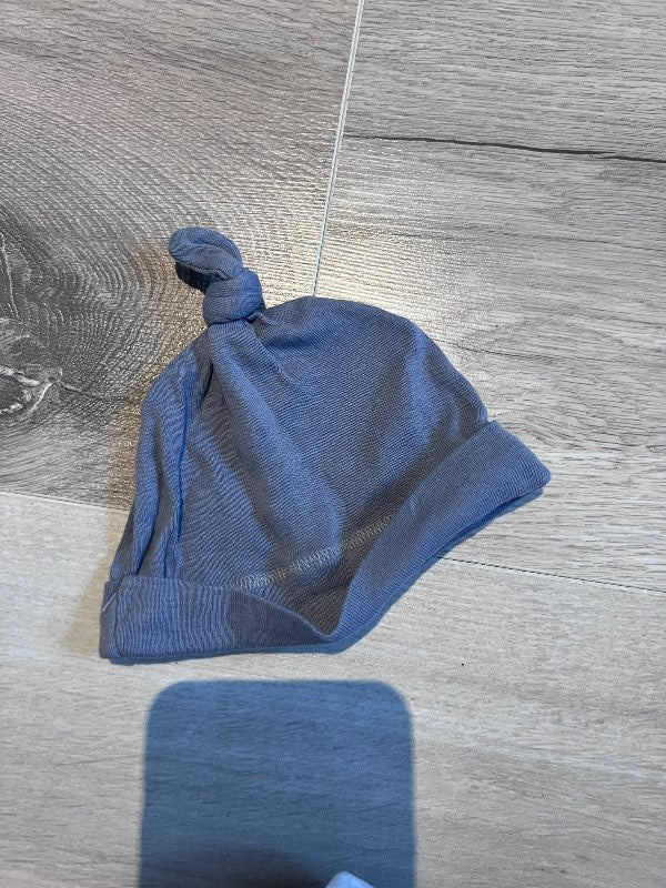 Húfa blá H&M