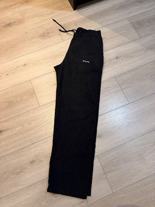 Svartar metta sport buxur