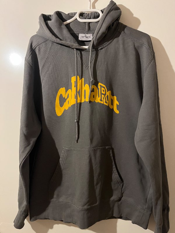 Carhartt peysa