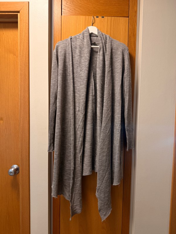 HM cascade gray cardigan