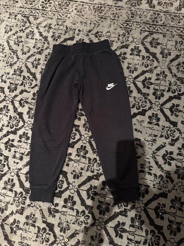 Svartar nike buxur