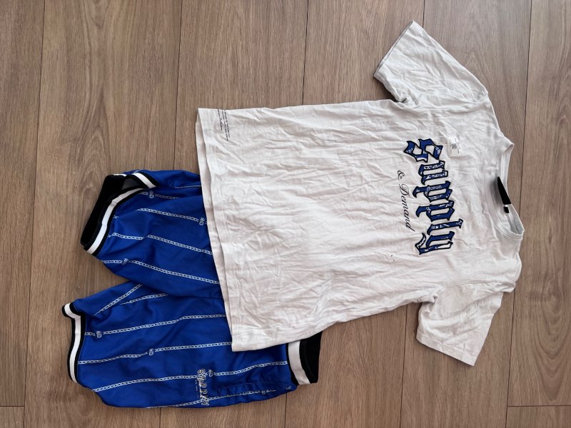 Supply sett blatt og hvitt