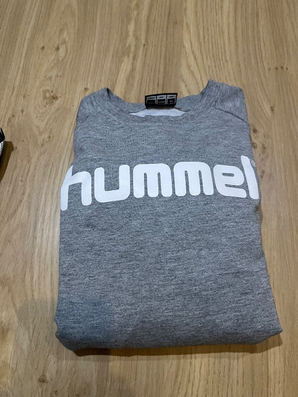 hummel peysa