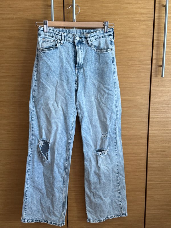 Ljósar/dökkar rifnar gallabux