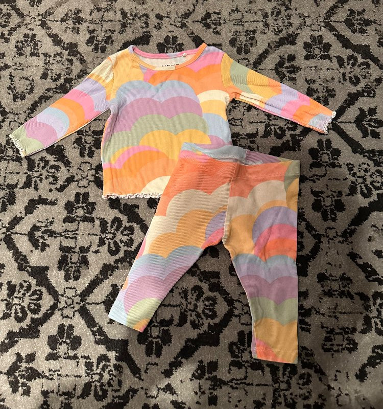 Litríkt sett úr next