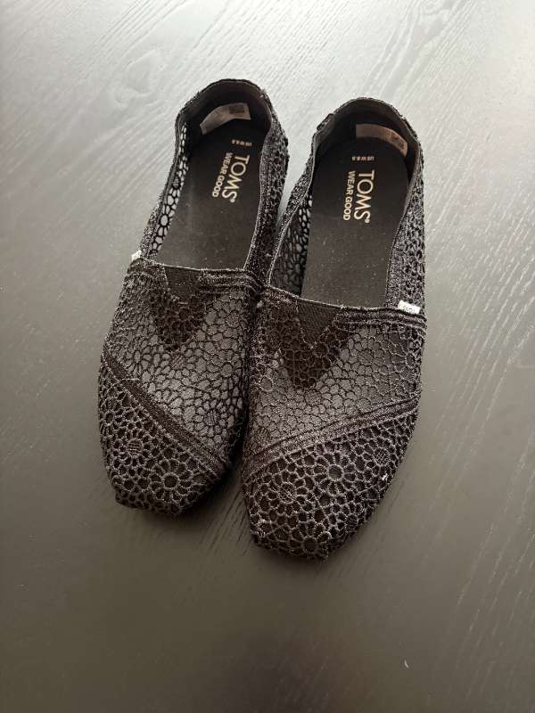 Toms Skór