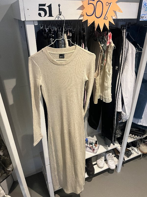 GinaTricot kjóll NÝTT