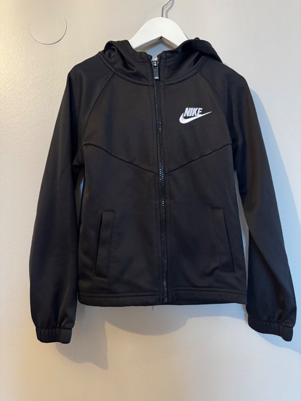 nike peysa - Á