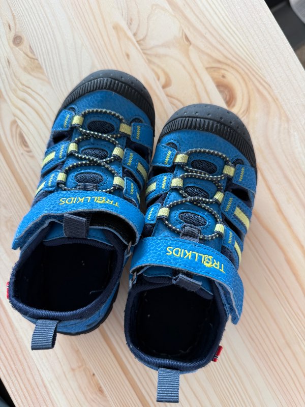 Trollkids sandals
