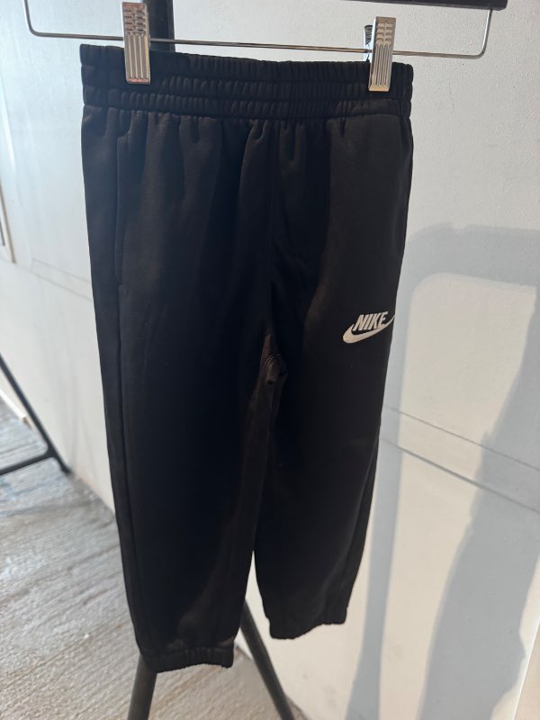 Nike buxur nýtt -Á
