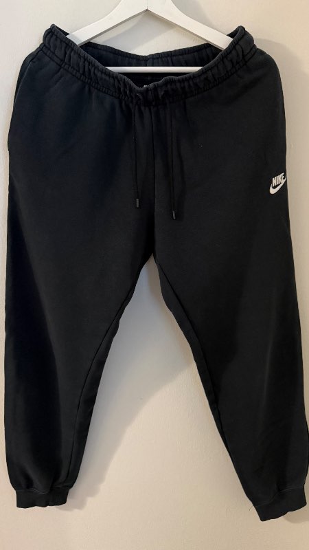 NIKE sweatpants black