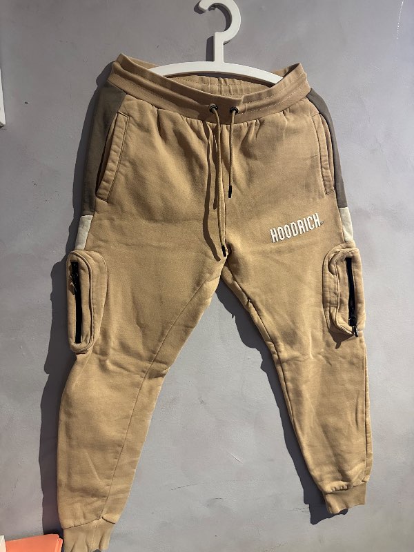 Hoodrich buxur brúnar