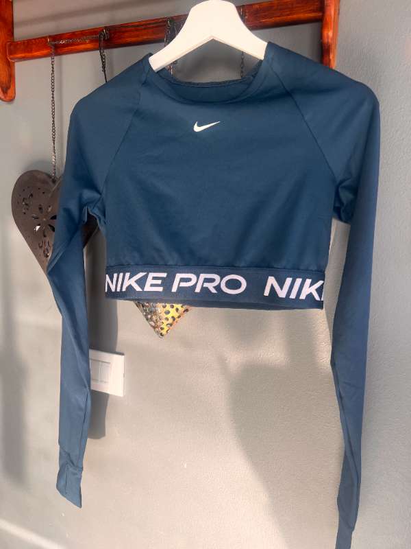 Nike magabolur
