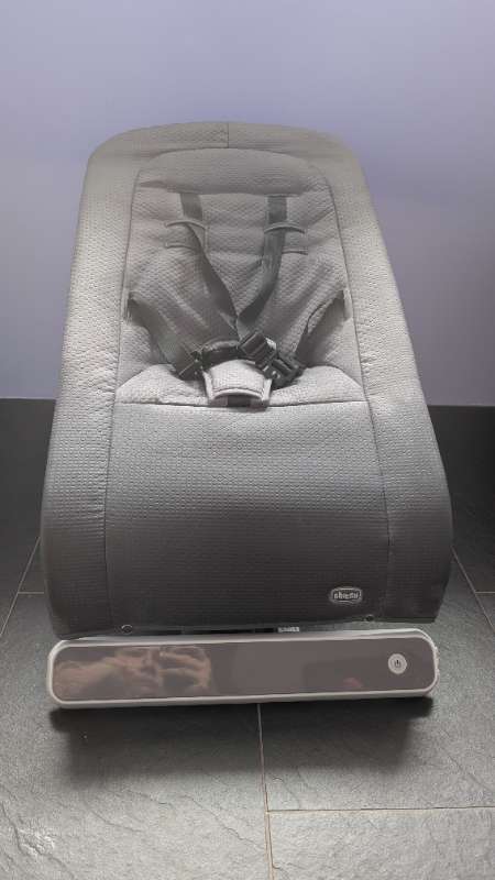 Chicco ömmustóll ruggar&tónlis