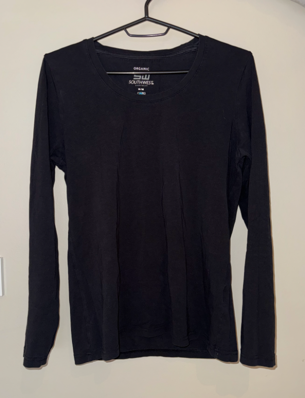 Long sleeve t-shirt