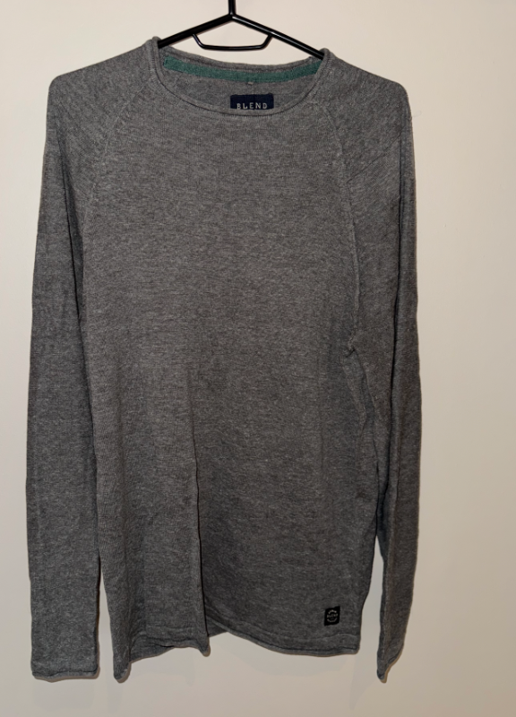 Long sleeve