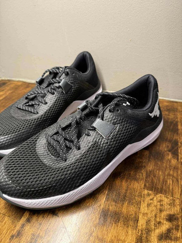 Under armour skór
