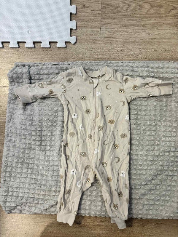 Sleepsuit