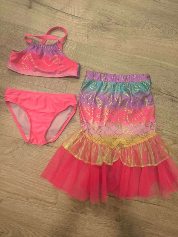 Bikini með pilsi